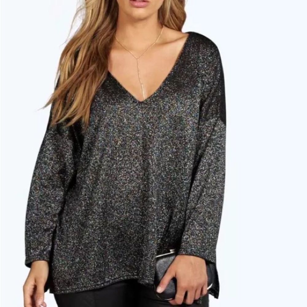 Boohoo - Sparkling Black V-Neck Tunic Top